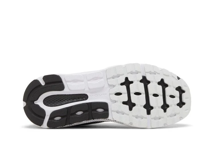 Krossovki-Under-Armour-HOVR-Guardian-3-Black-White-3