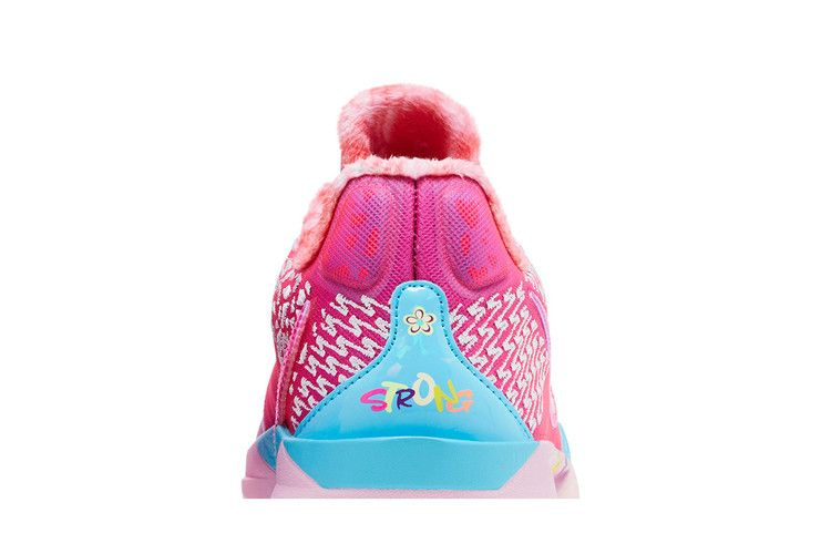 Кроссовки Nike Wmns Sabrina 2 'Doernbecher 2025'