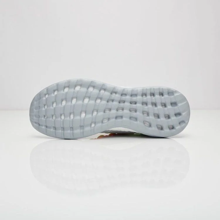 Krossovki-Kolor-x-adidas-PureBoost-ZG-Polkadot-3