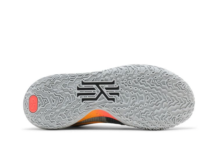 Кроссовки Nike Kyrie 4 Low 'Sunrise'