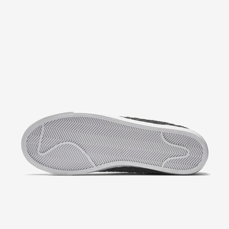 Кроссовки Nike Tennis Classic AC Woven