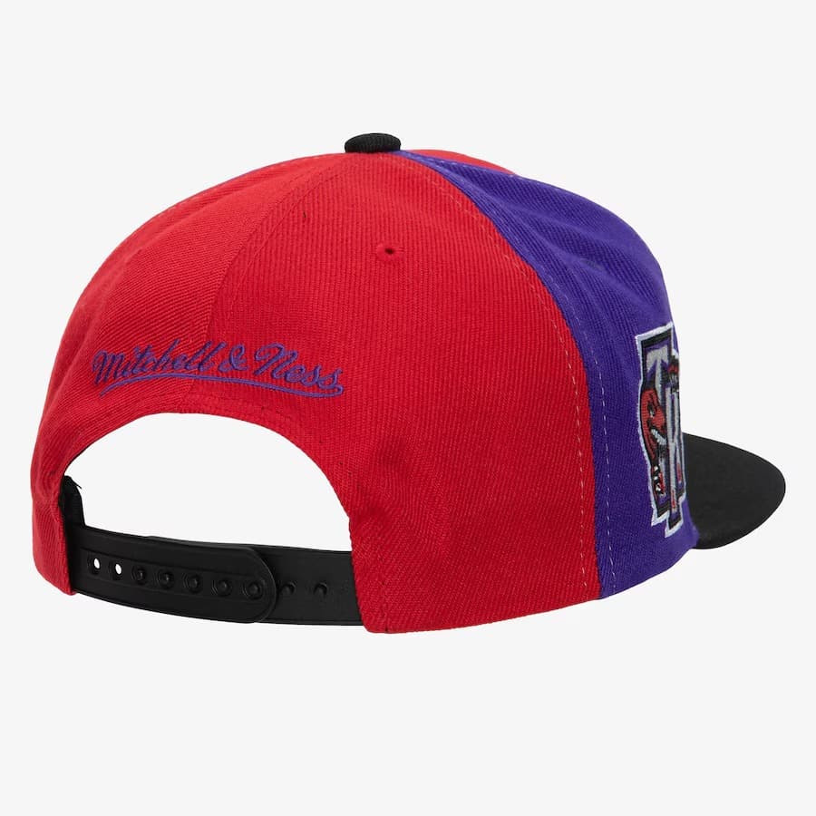 Бейсболка Mitchell & Ness Red Toronto Raptors Hardwood Classics On the Block Snapback Hat