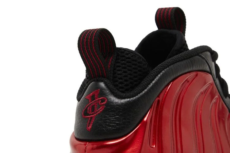 Krossovki-Nike-Air-Foamposite-One-Metallic-Red-2023-8