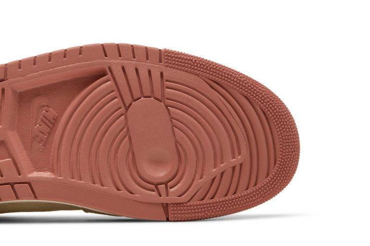 Кроссовки Air Jordan 1 High Zoom Comfort 2 'Sail Burnt Sunrise'