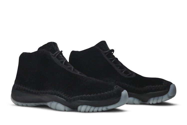 wmns-jordan-future-night-maroon-ar0726-006_07