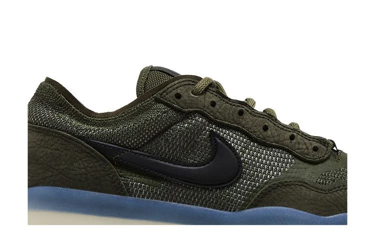 Krossovki-Nike-PS8-SB-Flight-Jacket-1