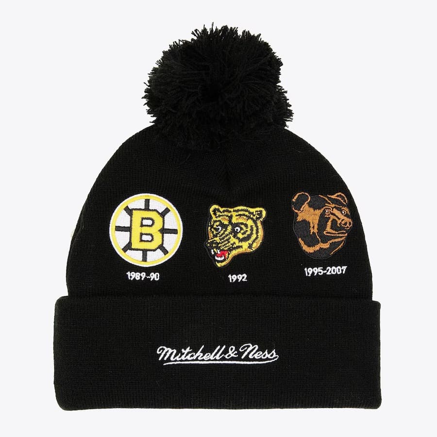 Шапка Mitchell & Ness Black Boston Bruins Timeline Cuffed Knit Hat with Pom