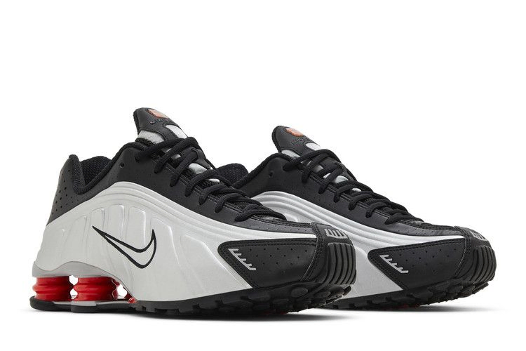 shox-r4-retro-og-2024-bv1111-008-24_07