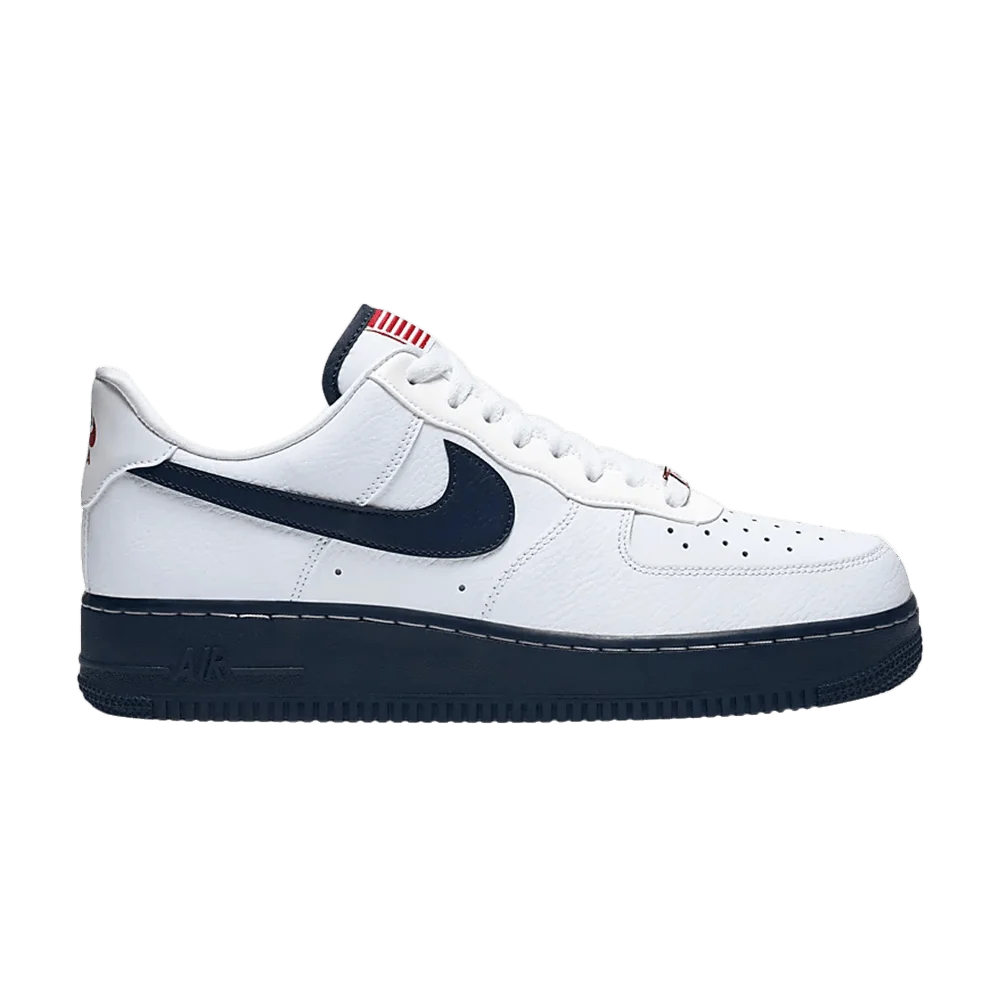 Krossovki-Nike-Air-Force-1-Low-07-LV8-USA