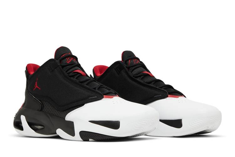 jordan-max-aura-4-black-gym-red-dn3687-061_07