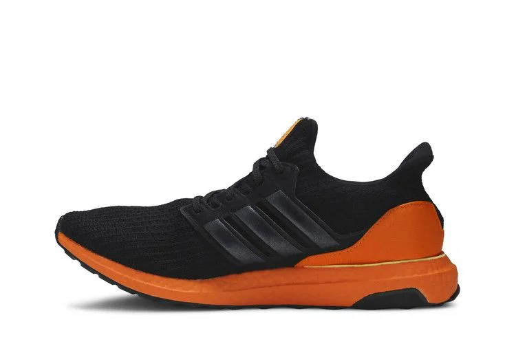 Кроссовки Adidas UltraBoost 4.0 'Moon Festival'