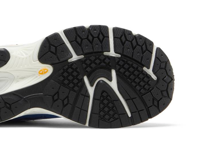 Кроссовки New Balance 2002R Big Kid Wide 'Blue Navy'