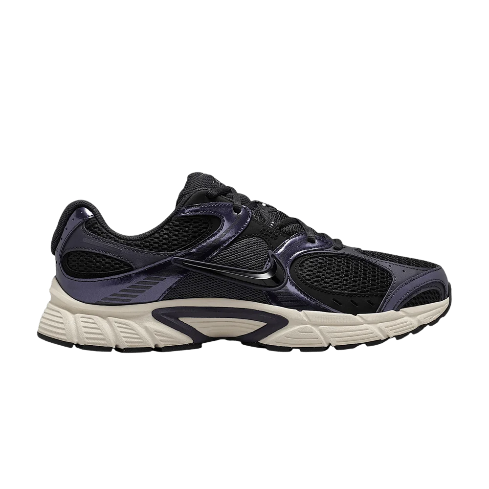 Krossovki-Nike-V5-RNR-Off-Noir-Gridiron-Metallic-Silver