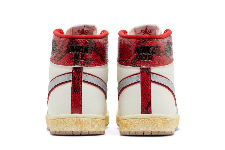 Кроссовки Awake NY x Air Jordan Jordan Air Ship PE SP 'University Red'