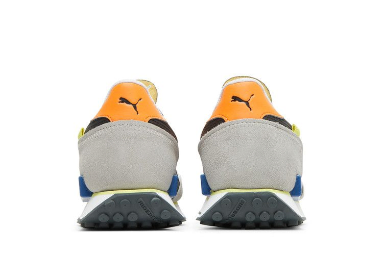 Кроссовки Puma Future Rider Play On 'White Vibrant Orange'