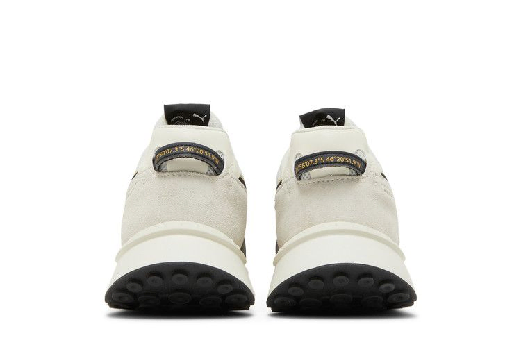 neymar-jr-x-wild-rider-vaporous-grey-black-385047-01_05