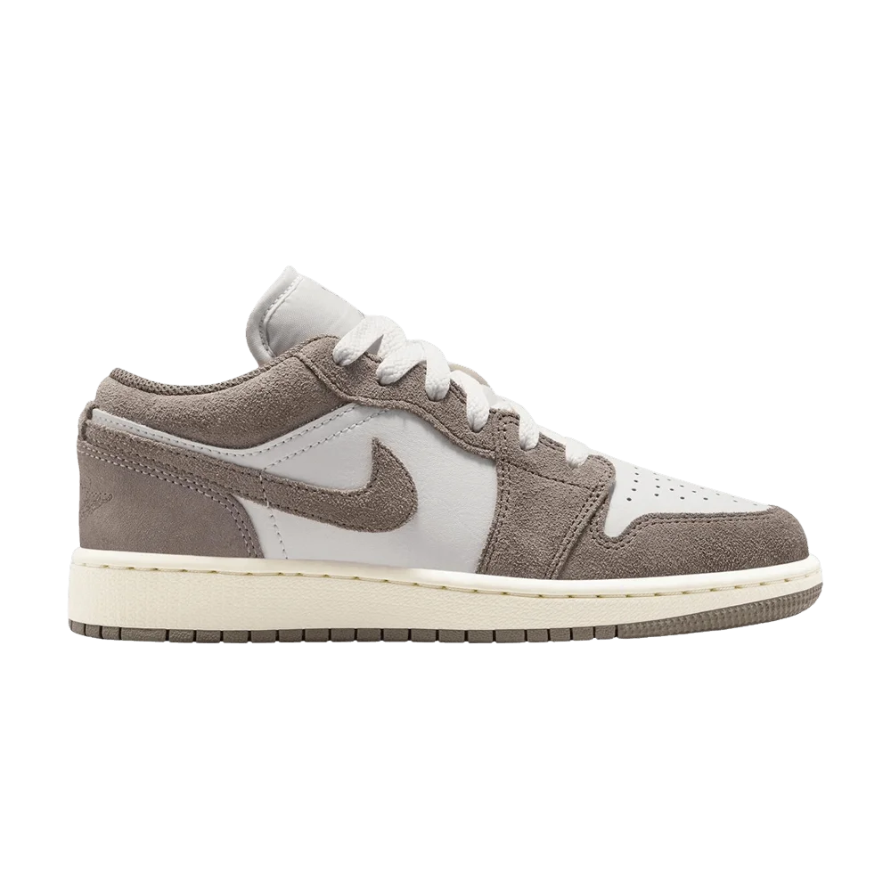 Krossovki-Air-Jordan-1-Low-GS-Olive-Grey-Enigma-Stone