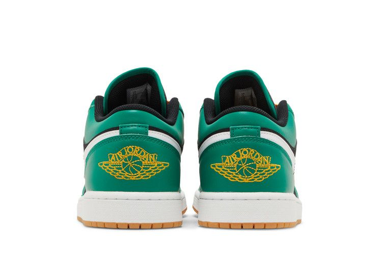 Кроссовки Air Jordan 1 Low SE 'Christmas'