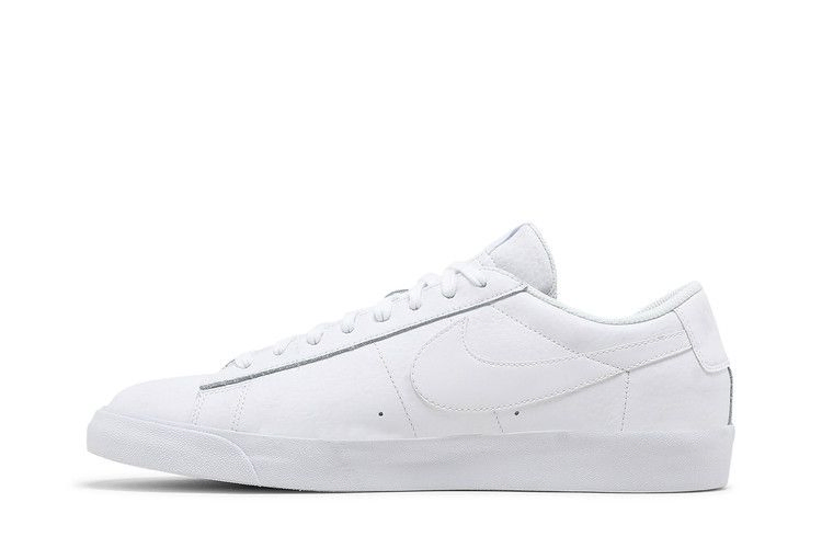 blazer-low-le-triple-white-aq3597-100_02