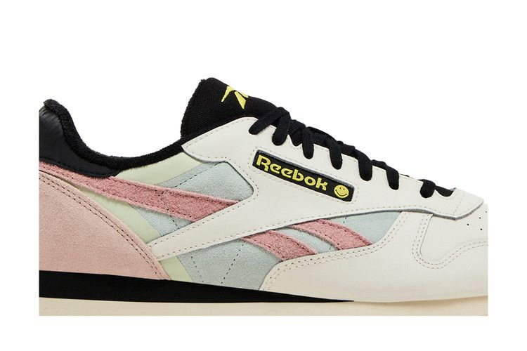 Кроссовки Reebok Smiley x Classic Leather '50th Anniversary'