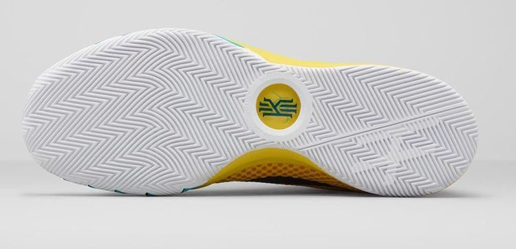 kyrie-1-letterman-705277-737_03