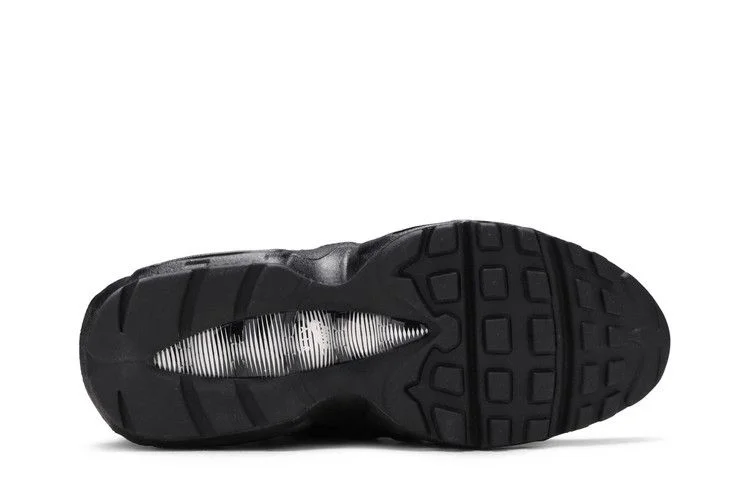 Кроссовки Nike Air Max 95 Recraft GS 'Triple Black'