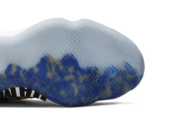 Кроссовки adidas Dame 6 'Stone Cold'