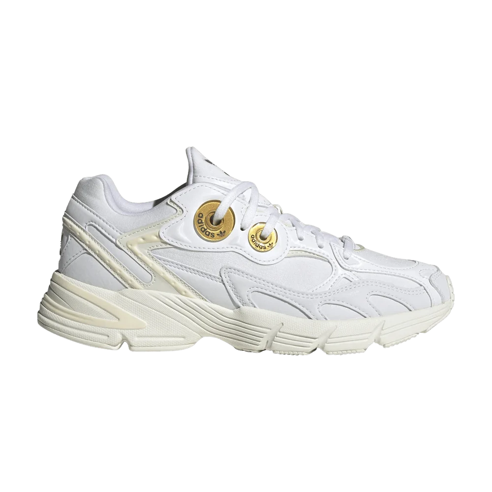 Krossovki-Adidas-Wmns-Astir-Cloud-White