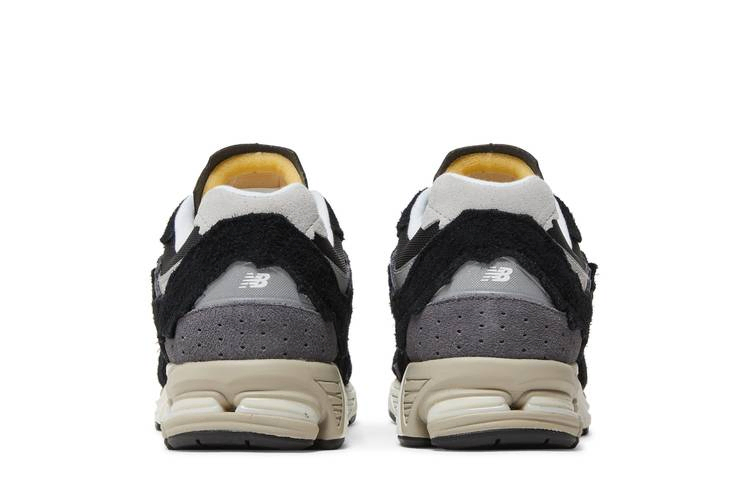 Кроссовки New Balance 2002R 'Protection Pack - Black Grey'