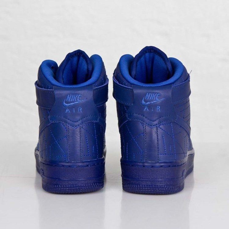 Кроссовки Nike Wmns Air Force 1 High FW QS 'Paris'