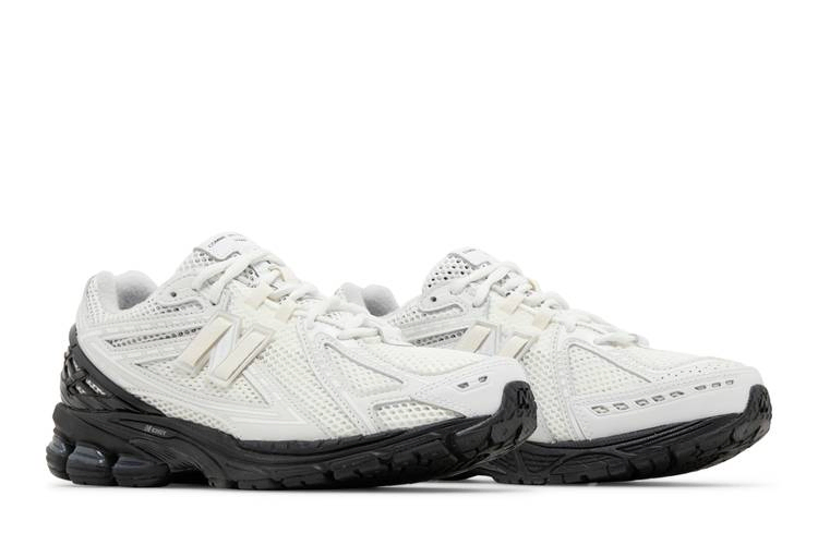 comme-des-garcons-homme-x-1906r-white-black-hl-k102-w23-1_07