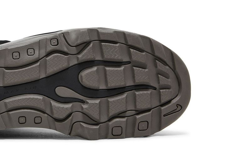 Кроссовки Nike Air Bakin Posit 'Metallic Pewter'