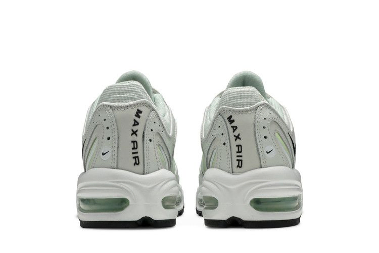 wmns-air-max-tailwind-4-pistachio-frost-ck2600-001_05