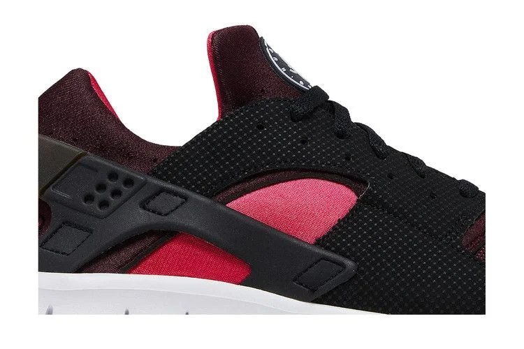 Krossovki-Nike-Huarache-Free-Run-Bred-1