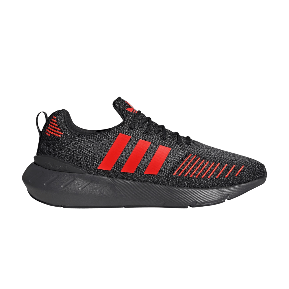 Кроссовки Adidas Swift Run 22 'Black Solar Red'