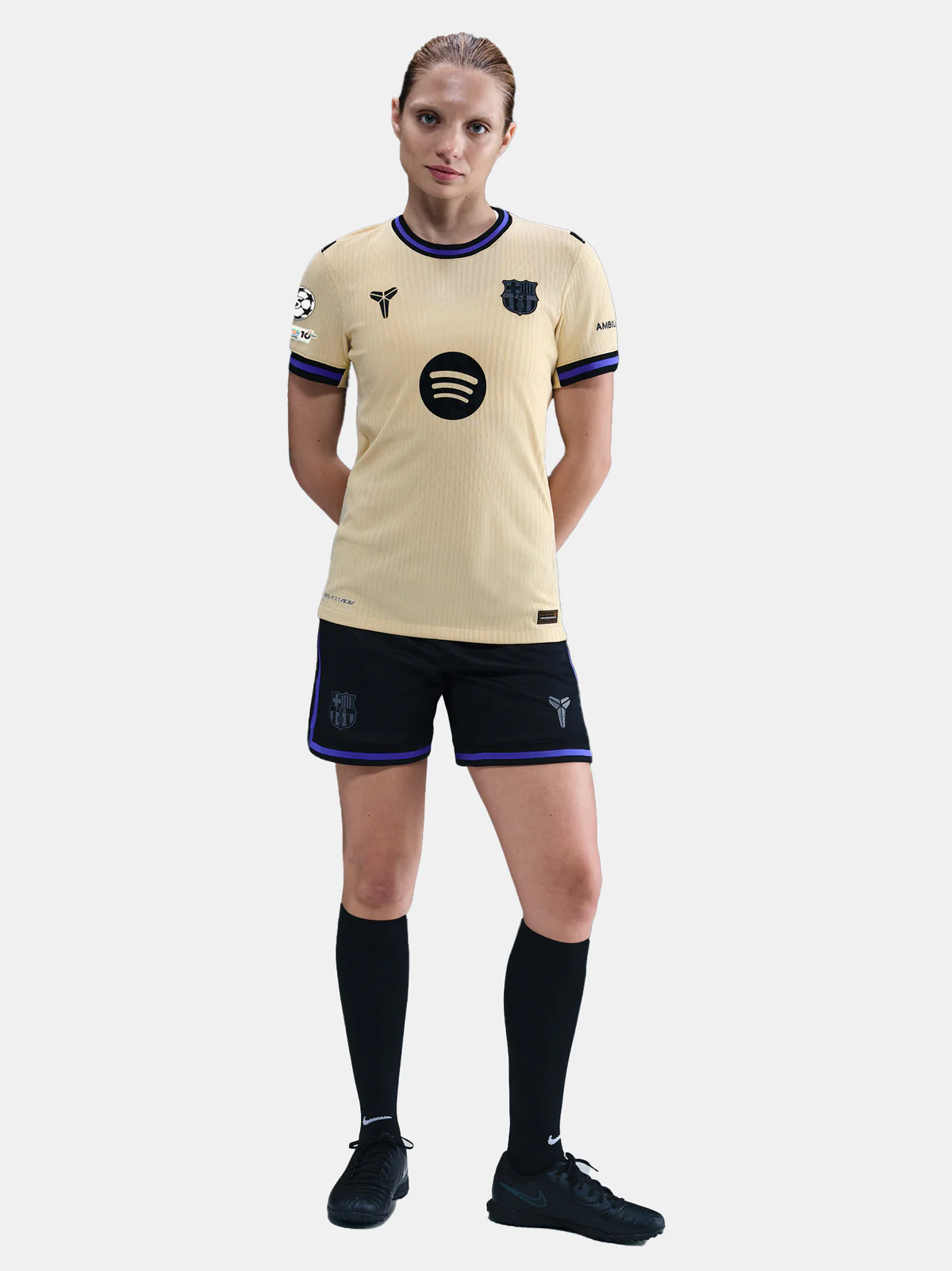 Женское футбольное джерси FC Barcelona 25/26 UCL or La Liga away jersey R. ARAUJO Player's Edition