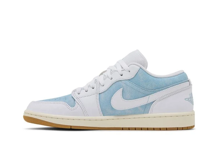 Кроссовки Wmns Air Jordan 1 Low SE 'Denim Worn Blue'
