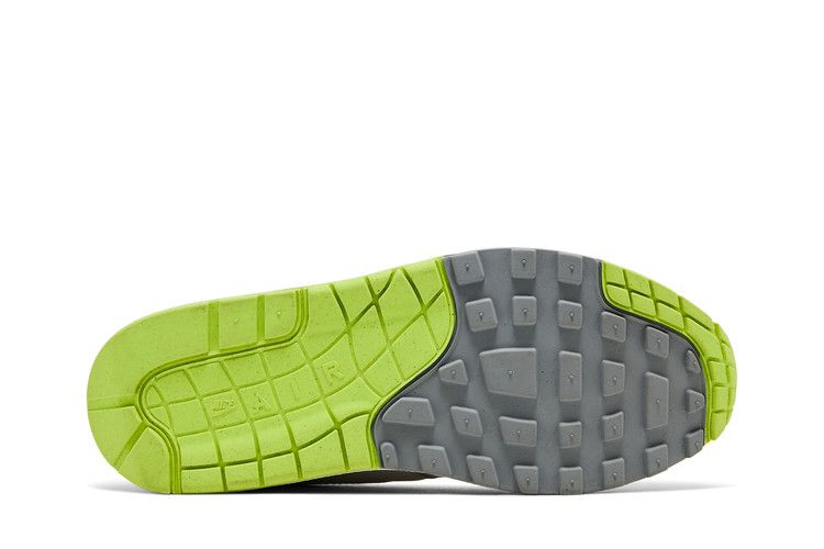 air-max-1-308866-114_03