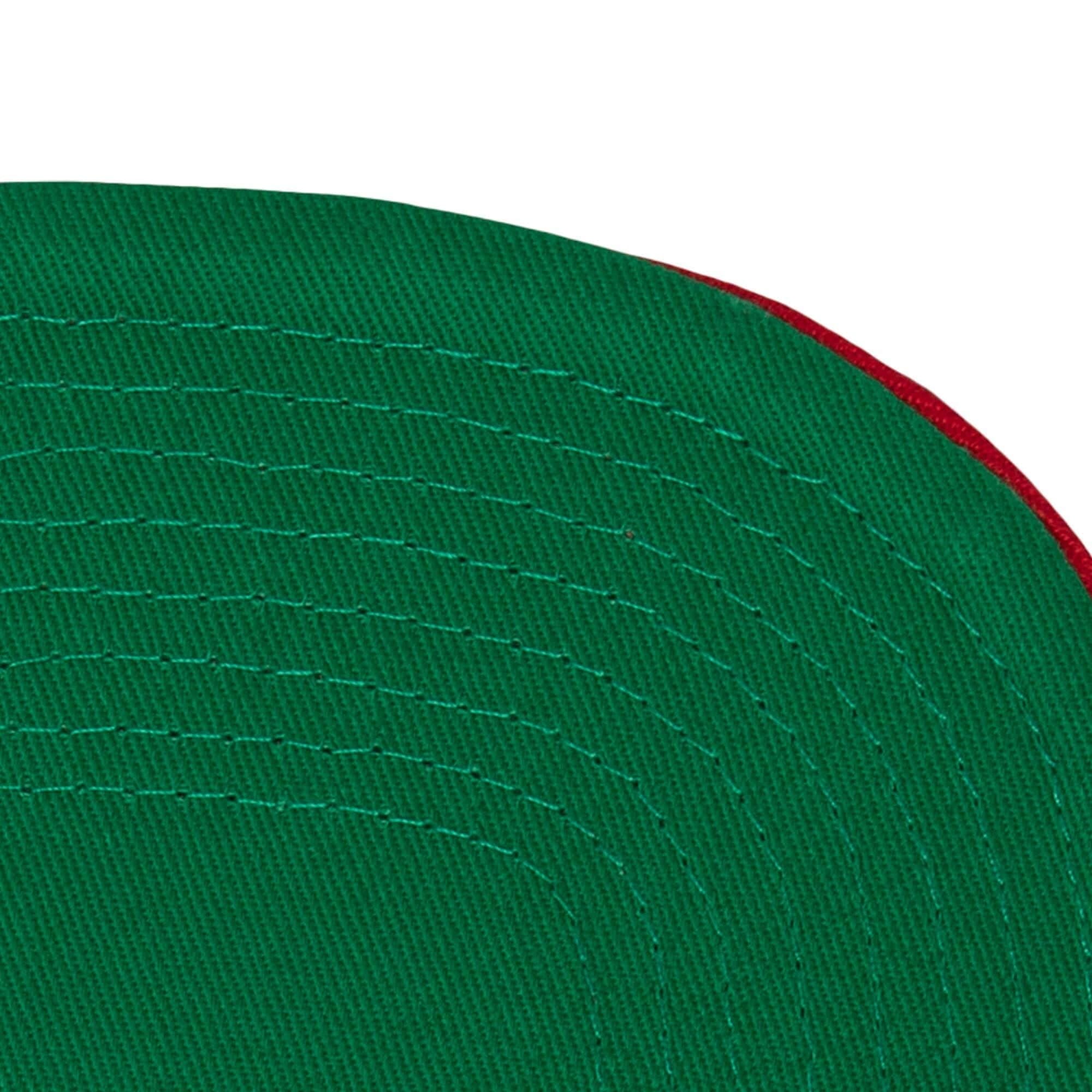 Бейсболка Mitchell & Ness Patch Overload Snapback HWC Miami Heat Hat