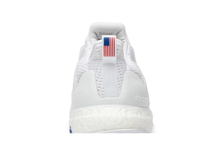Кроссовки Undefeated x adidas UltraBoost 1.0 'Stars and Stripes'