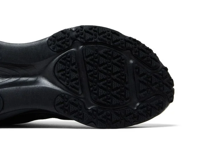 Кроссовки Nike Wmns Vomero 18 GORE-TEX 'Black/Anthracite'