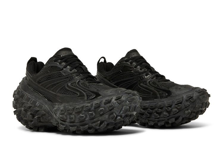balenciaga-defender-sneaker-black-685613-w2ra6-1000_07