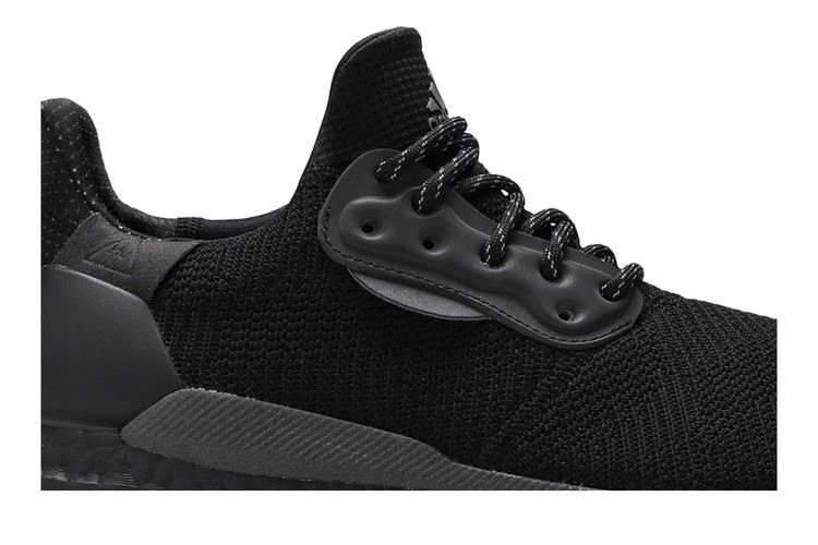 pharrell-x-solar-hu-black-future-gx2485_01