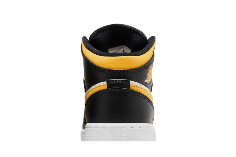 Кроссовки Air Jordan 1 Mid GS 'Black University Gold'