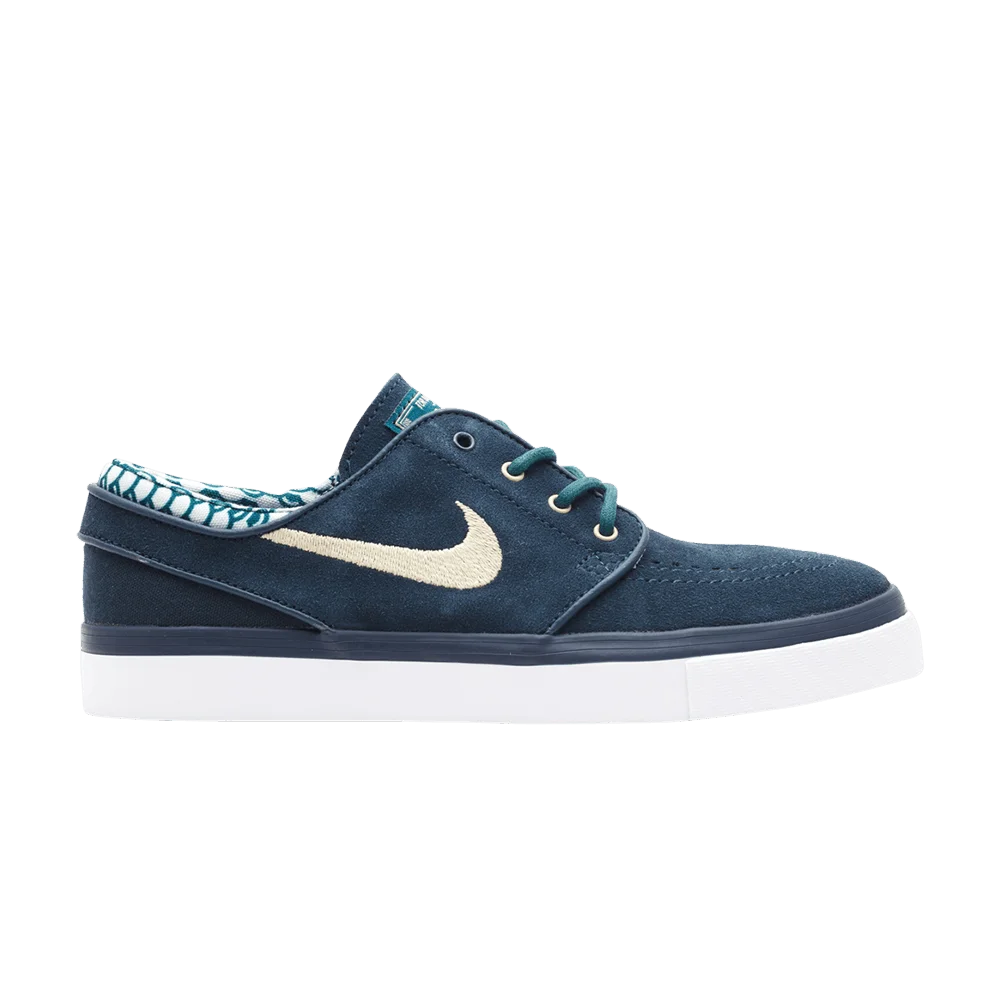 Krossovki-Nike-Zoom-Stefan-Janoski-PR-Armory-Navy-Gold