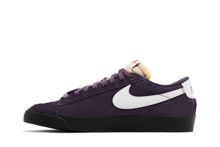 Кроссовки Nike Wmns Blazer Low '77 'Purple Suede'