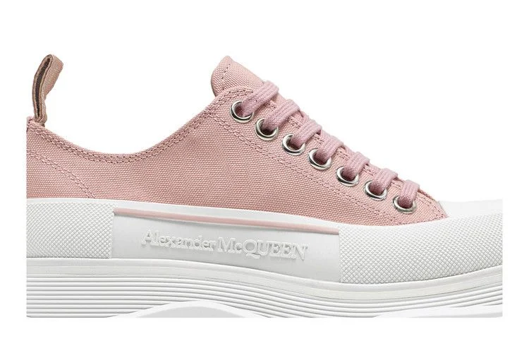 Krossovki-Alexander-McQueen-Wmns-Tread-Slick-Lace-Up-Magnolia-1-1