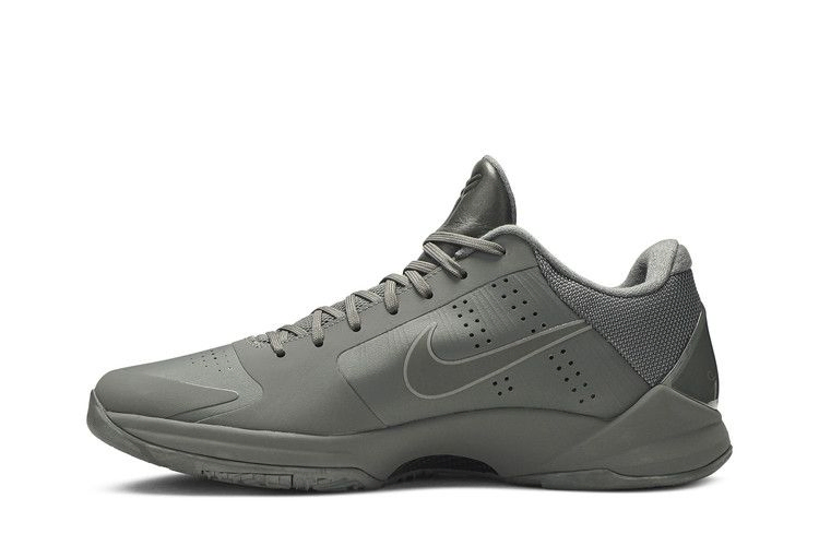zoom-kobe-5-ftb-869454-006_02