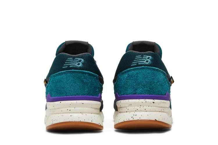 Krossovki-J.Crew-x-New-Balance-997H-Trek-5