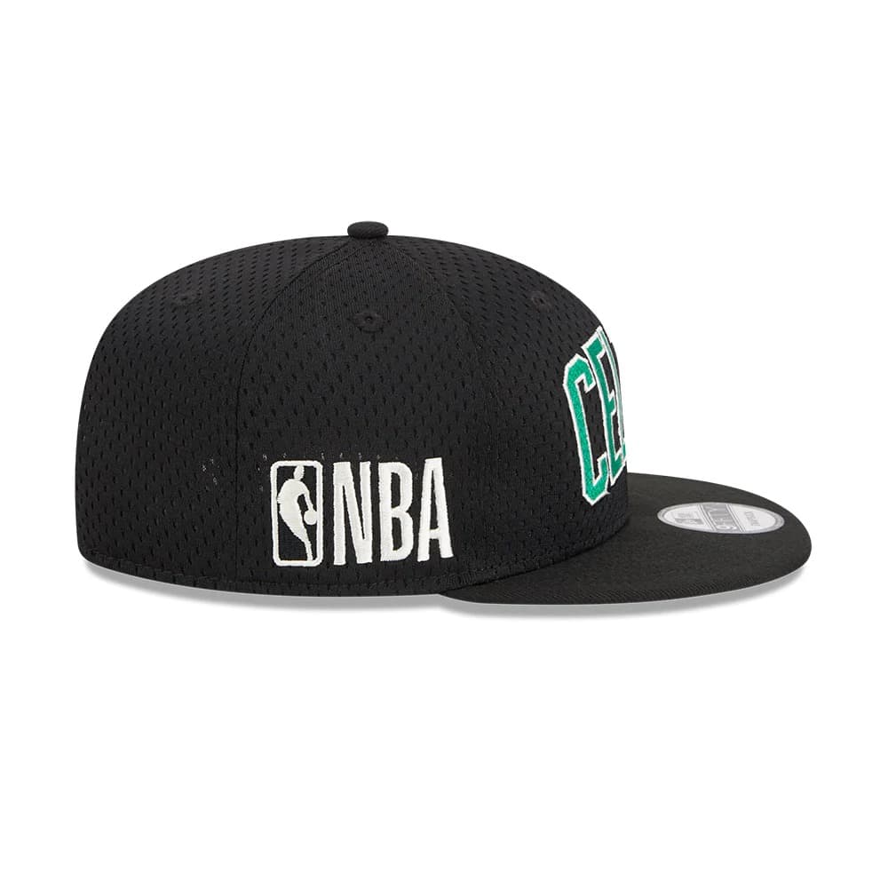 Бейсболка New Era Boston Celtics Post Up Pin 9FIFTY NBA Snapback Hat